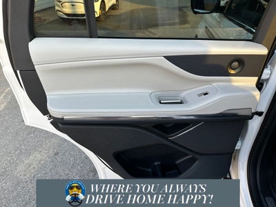 2026 Lincoln Navigator Premiere