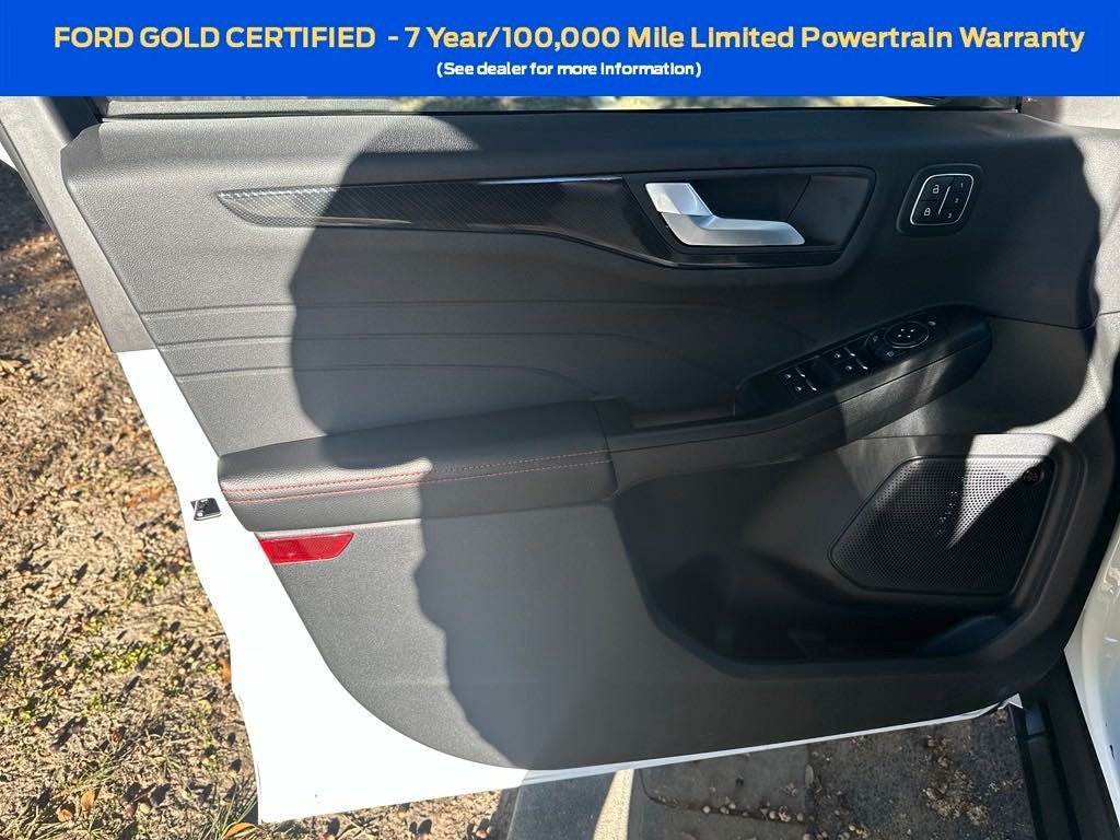 2023 Ford Escape ST-Line Select