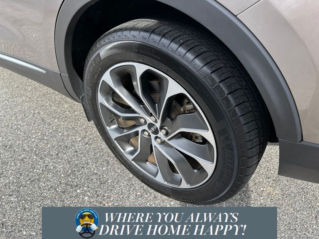 2021 Lincoln Nautilus Reserve