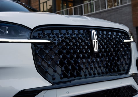 The front grille of a 2026 Lincoln Aviator® SUV is shown. | Thomasville Lincoln in Thomasville GA